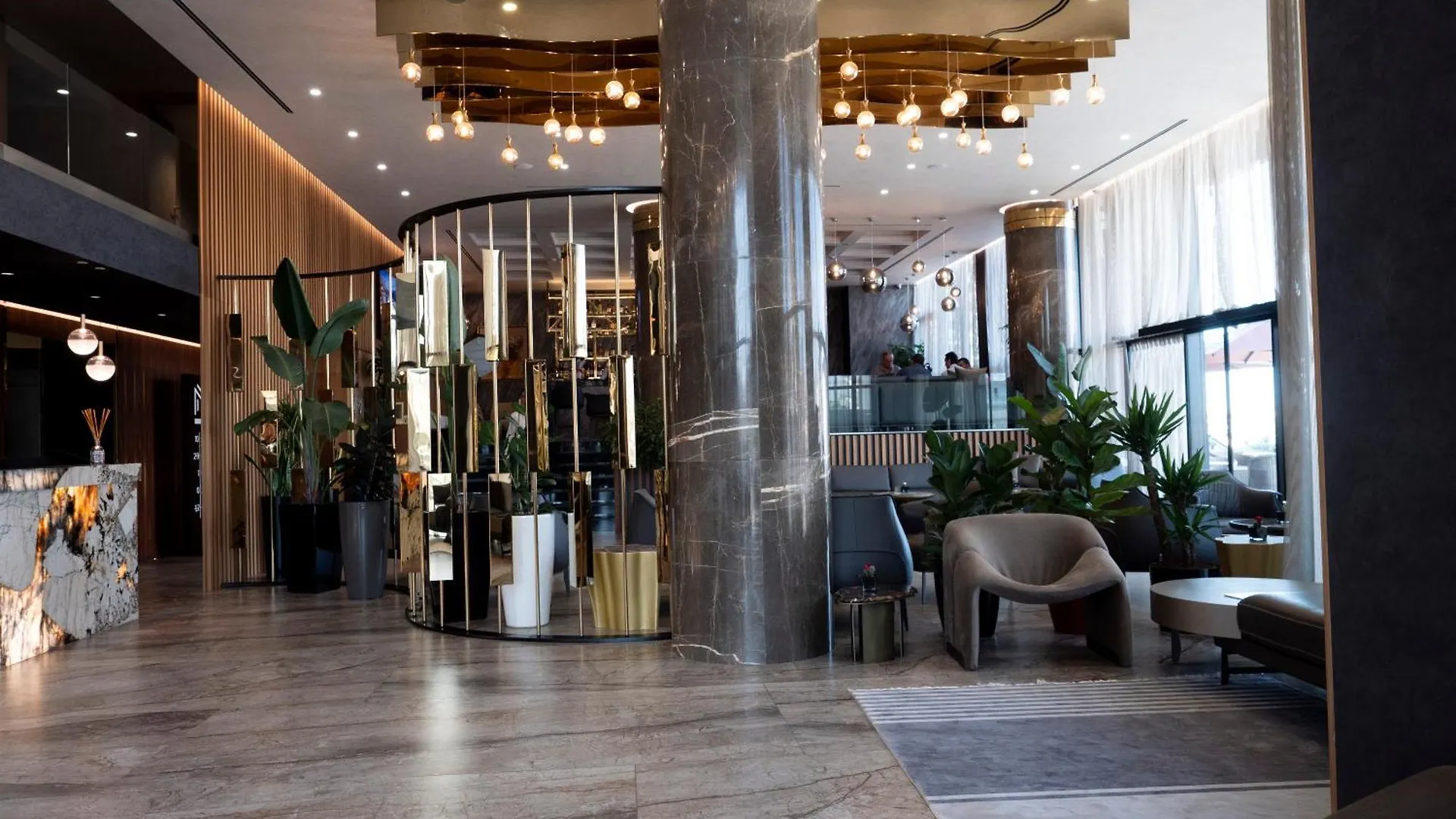 Marinaj Hotel & Spa Tirana 4*,