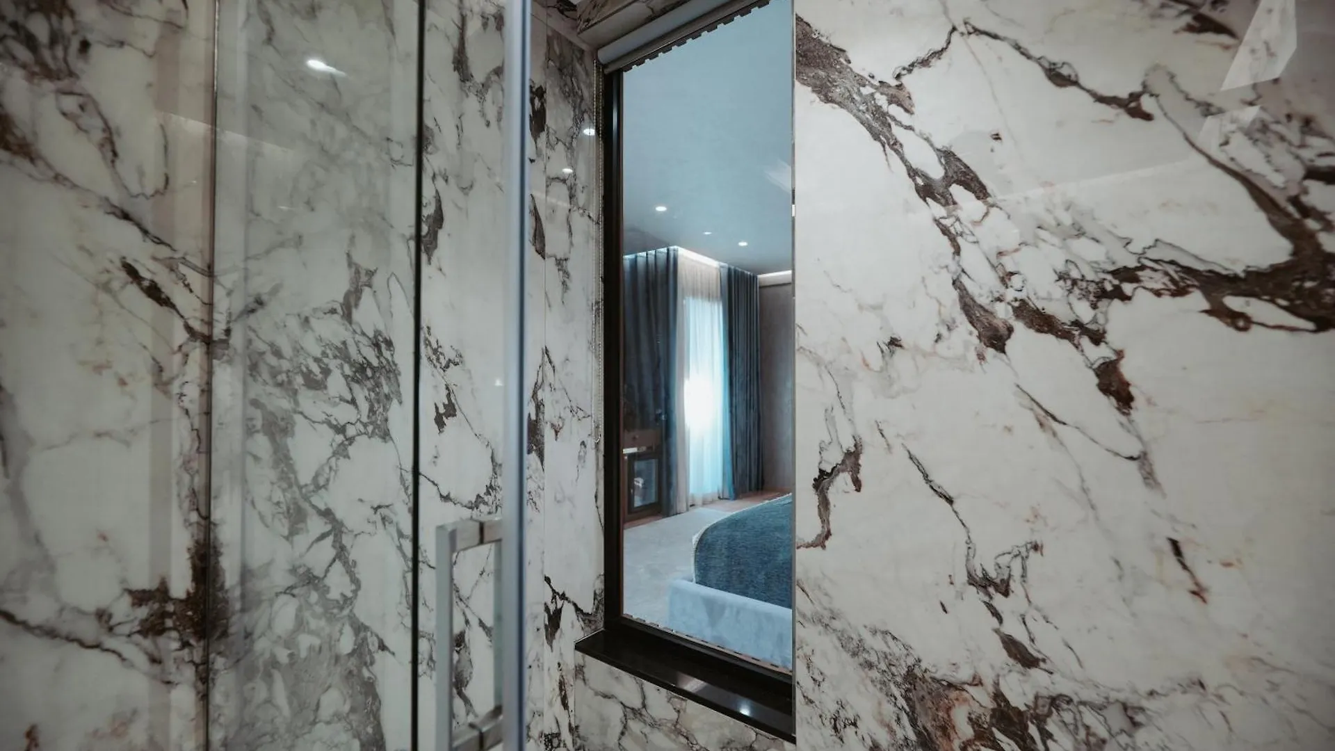 Marinaj Hotel & Spa Tirana