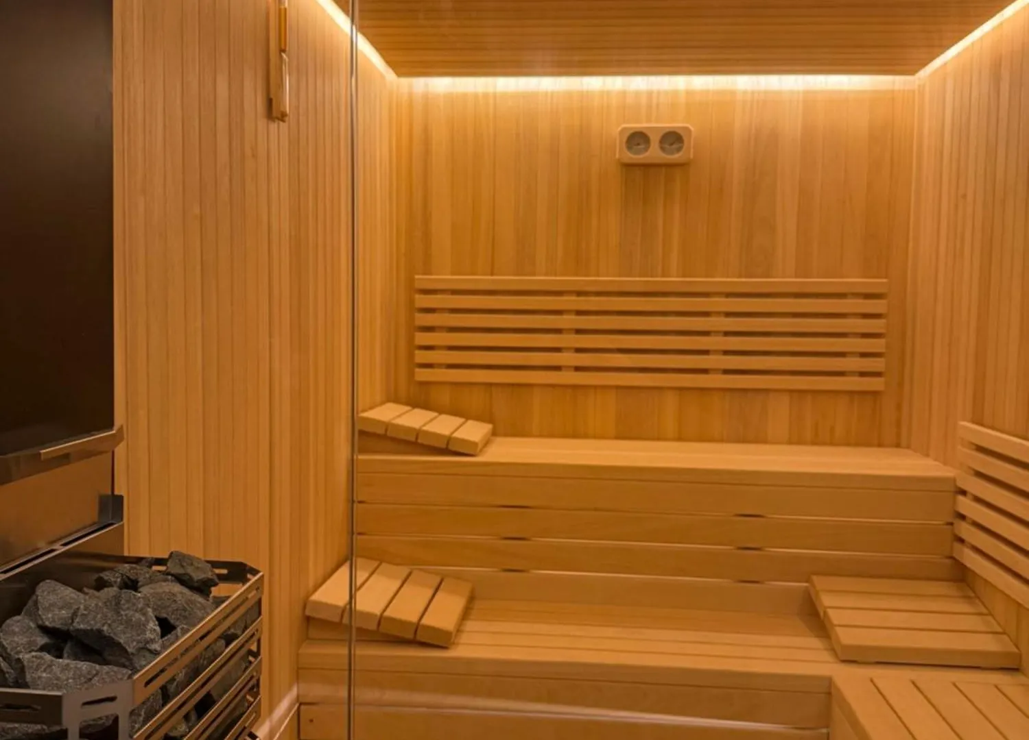 Marinaj Hotel & Spa Tirana